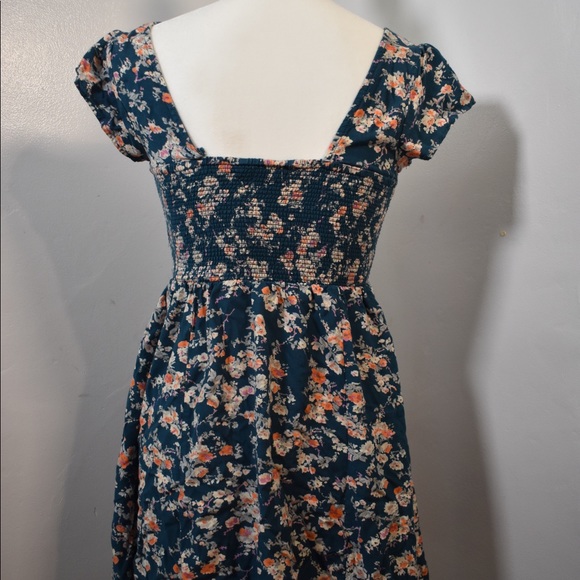 Button Front Floral Mini Dress - Picture 4 of 4